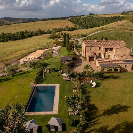 Sce Quiríc Vila San Quirico dʼOrcia Exterior foto
