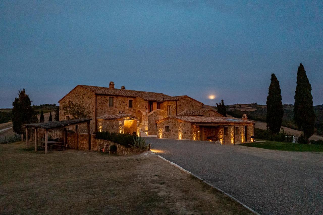 Sce Quiríc Vila San Quirico dʼOrcia Exterior foto