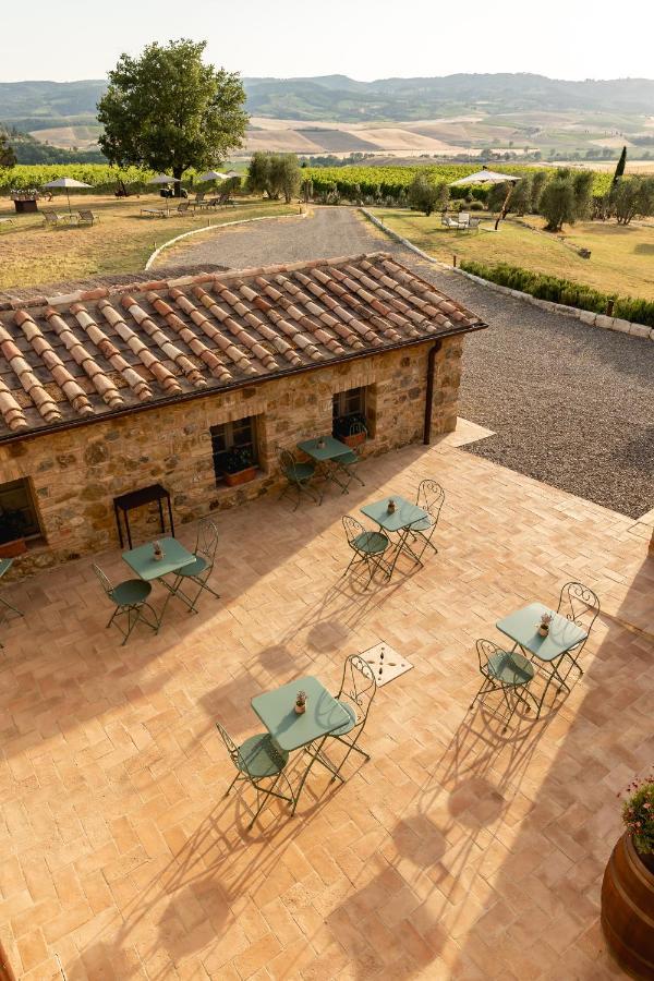 Sce Quiríc Vila San Quirico dʼOrcia Exterior foto