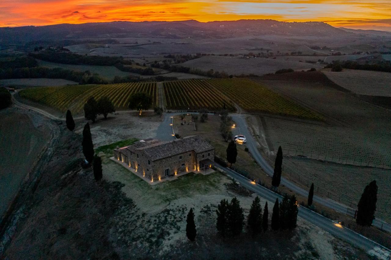 Sce Quiríc Vila San Quirico dʼOrcia Exterior foto